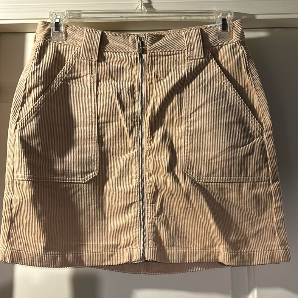 Hollister
